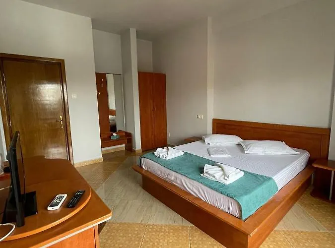 Senator 1 Gæstehus 3*